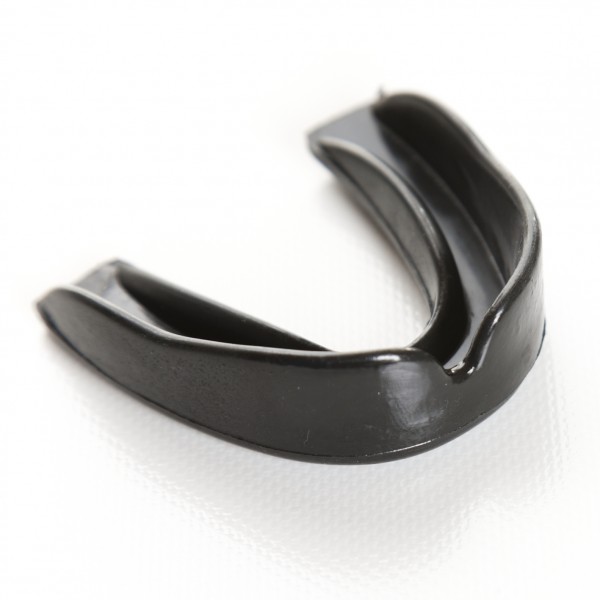 Nordic Fighter Basic Sort Tandbeskytter